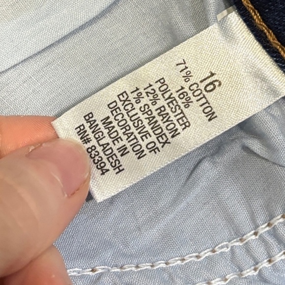 Blue bootcut Leg Jeans with Classic Stitching - Picture 4 of 4